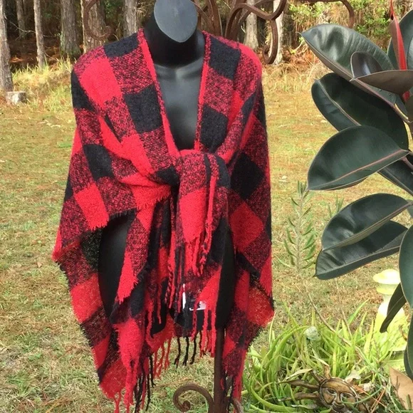 🌹NWT So Awesome Poncho / Wrap One Size Fits All Wardrobe Closet Must Have 🌹 - Picture 5 of 7